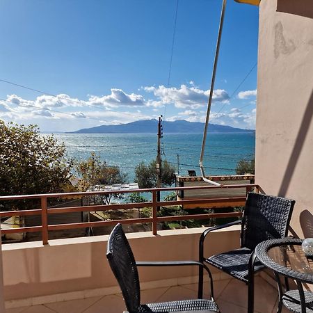 Orange Corner Apartment Sarandë Buitenkant foto