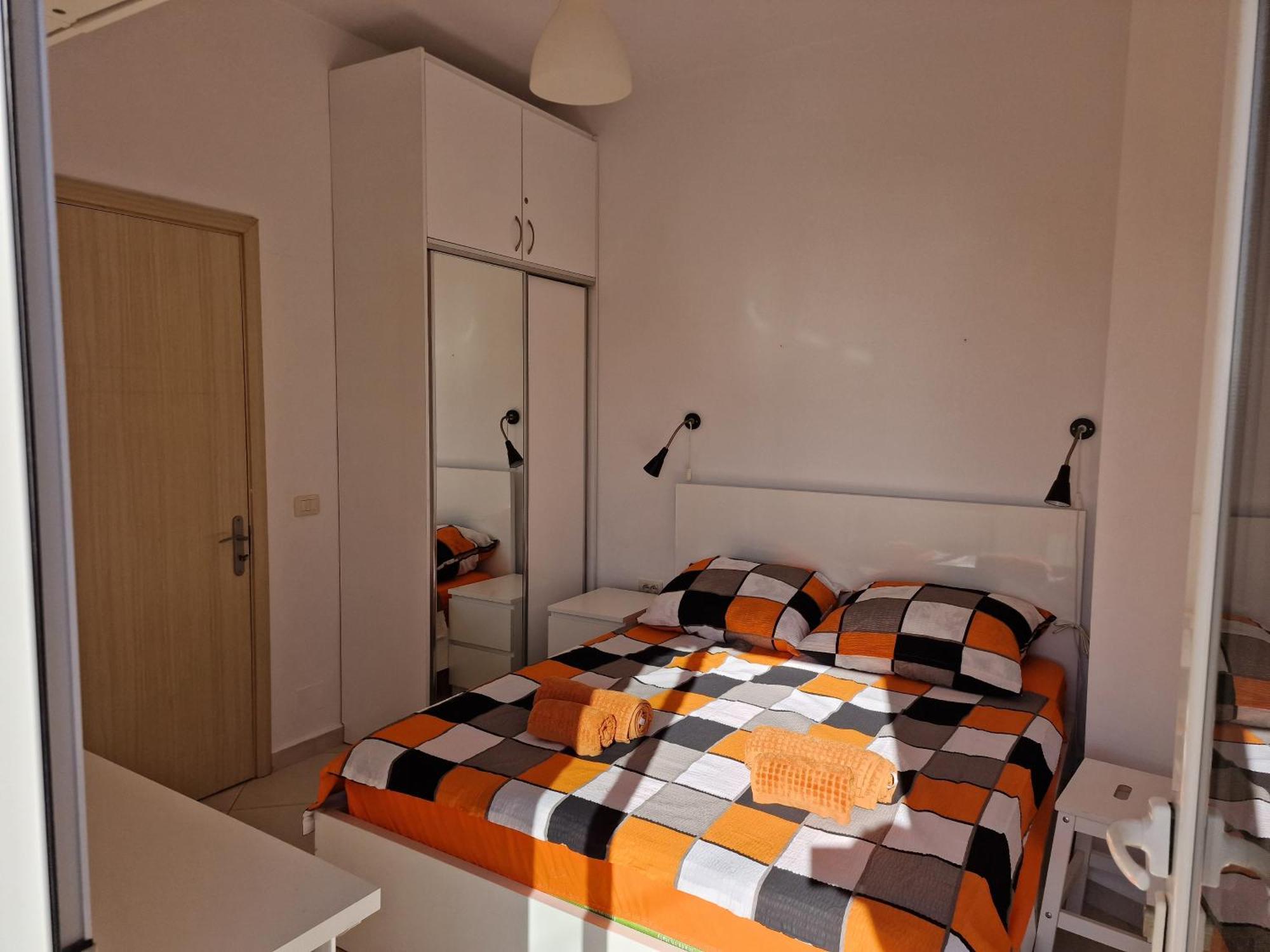 Orange Corner Apartment Sarandë Buitenkant foto